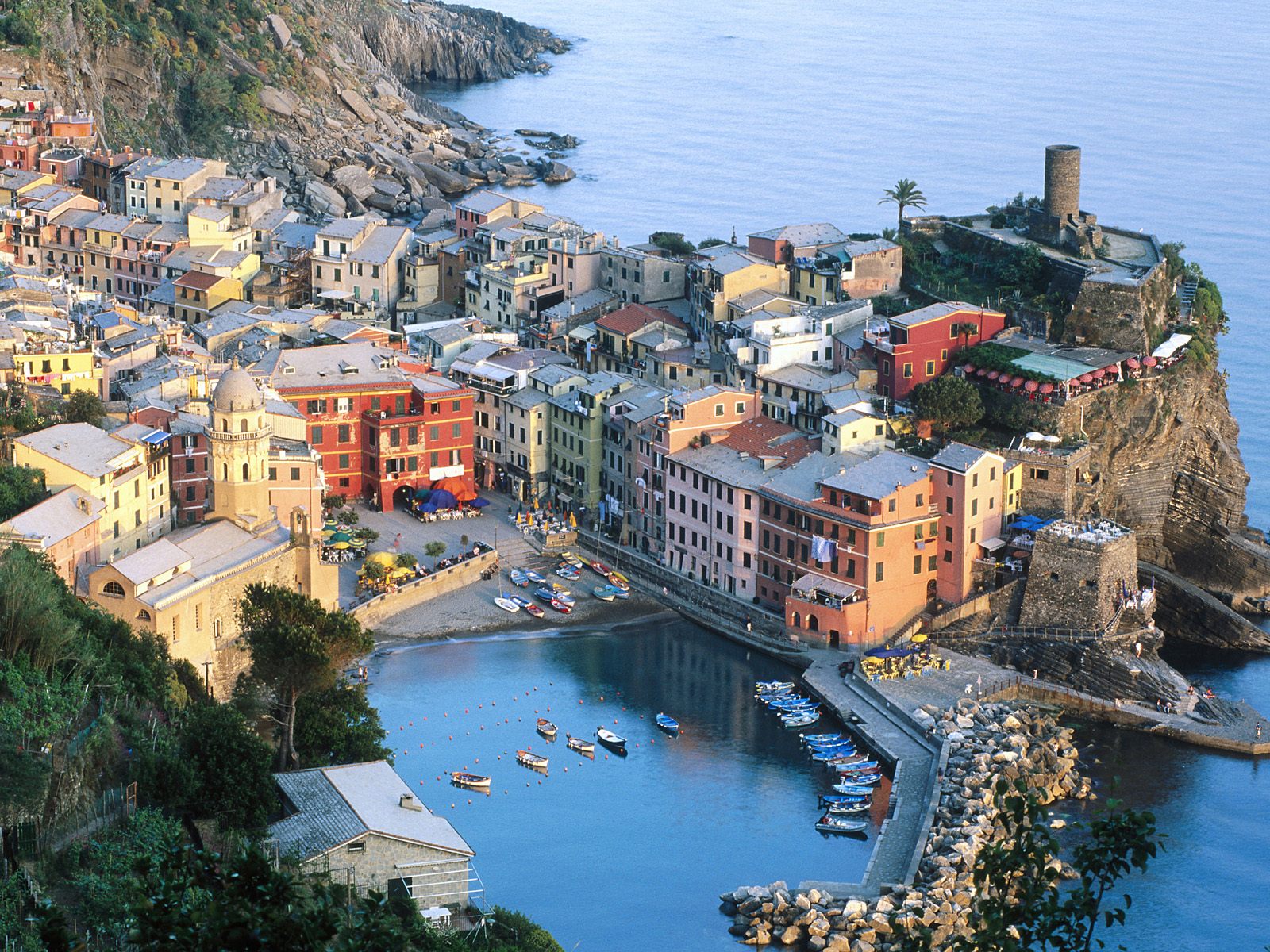 Weather In Cinque Terre Italy In April